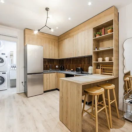 Noon | Sofo Duni By Pikhost Apartamento