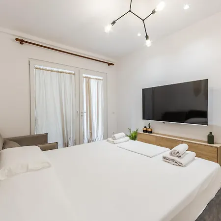 Apartamento Noon | Sofo Duni By Pikhost Dhërmi
